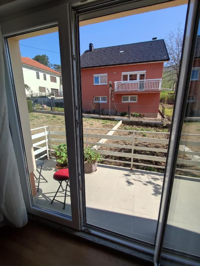 Apartman Bor Livno Exterior foto