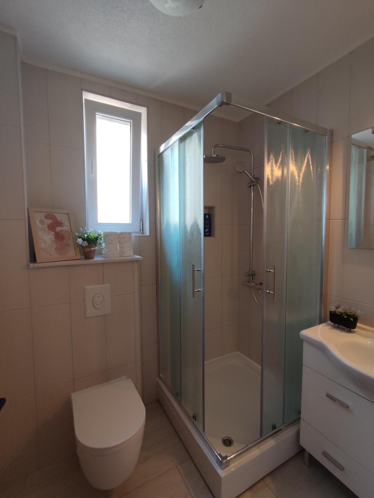 Apartman Bor Livno Exterior foto